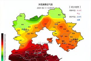 尽力了啊！克拉克斯顿13中9拿到20分14板2助2帽&抢下9前场板